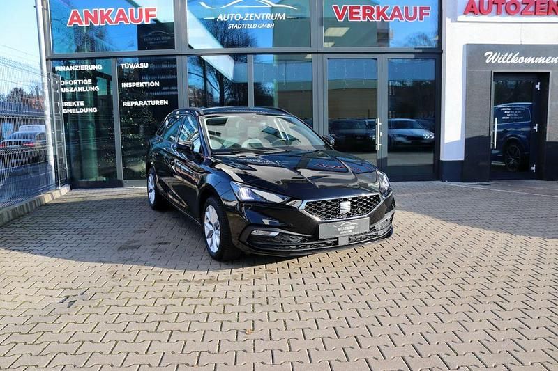 Gebraucht Seat Leon Style 150 PS (110 kW) 2023 Schwarz Limousine