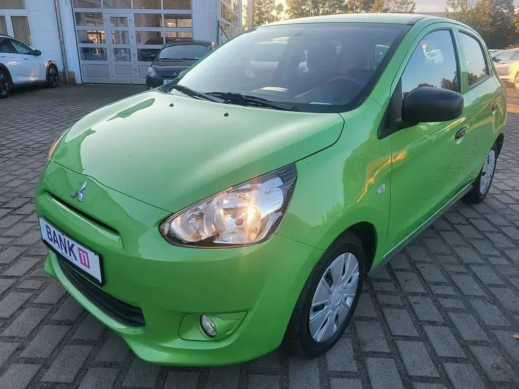 Gebraucht Mitsubishi Space Star Classic Collection 71 PS (52 kW) 2014 Grün Van / Kleinbus
