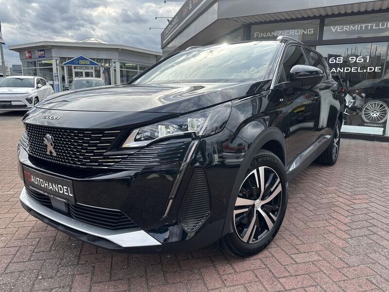 Lackierung schwarz perla nera/ Gebraucht 2023 Peugeot 5008 GTi Van / Kleinbus | 27.950 € (Guter Preis) - Bild 1/4