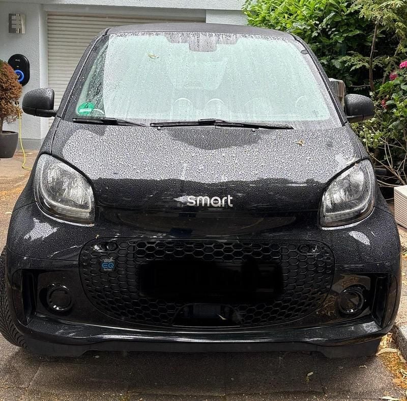 Schwarz Gebraucht 2020 Smart ForTwo Electric Drive Coupé | 8.500 € (Guter Preis) - Bild 1/4