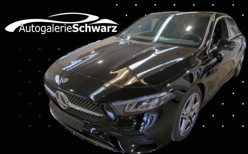 Amg nachtschwarz Gebraucht 2023 Mercedes A200 AMG line Limousine | 29.850 € (Fairer Preis) - Bild 1/3