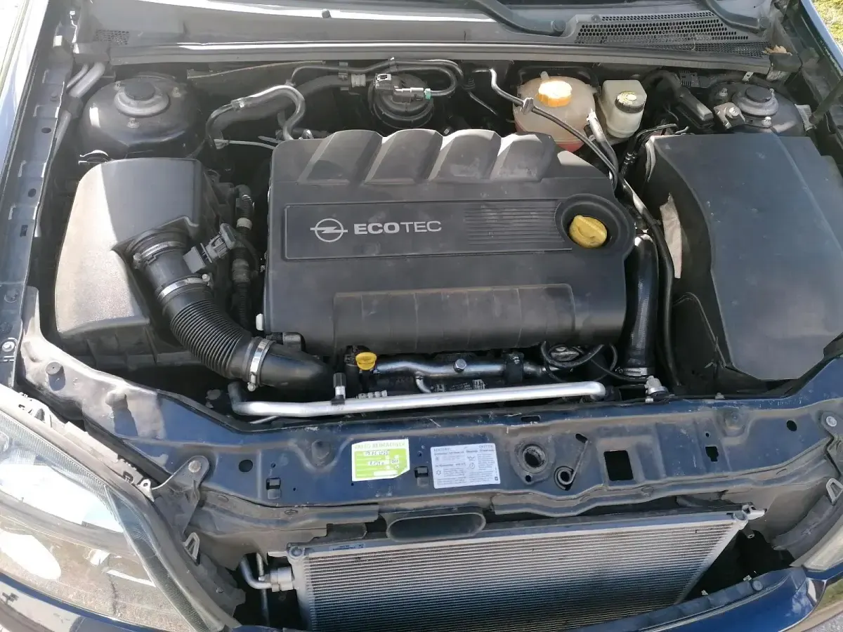 Gebraucht Opel Vectra 150 PS (110 kW) 2004 Blau Kombi