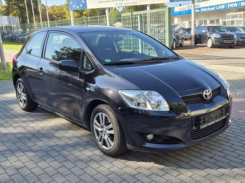 Night time black Gebraucht 2007 Toyota Auris Sol Kleinwagen | 4.990 € (Teuer) - Bild 1/4