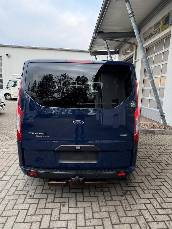 Gebraucht Ford Transit Custom 170 PS (125 kW) 2019 Blau Van / Kleinbus