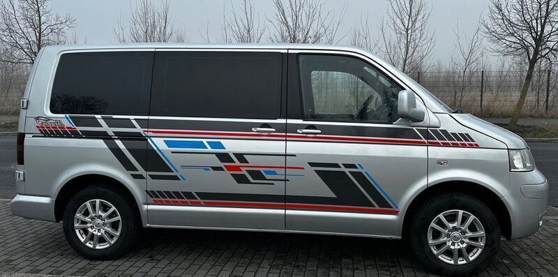 Gebraucht VW T5 131 PS (96 kW) 2009 Silber Van