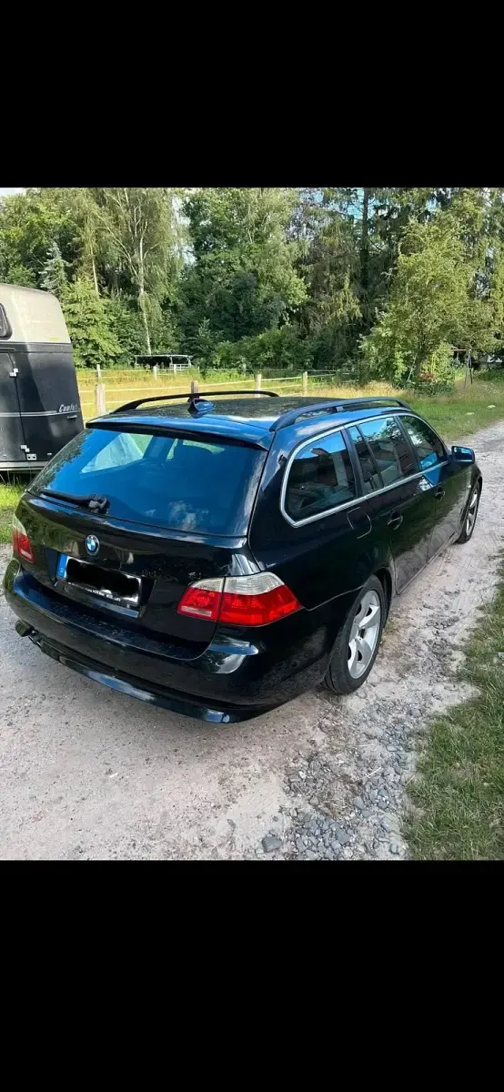 Gebraucht BMW 530 231 PS (169 kW) 2006 Schwarz Kombi