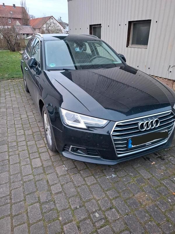 Gebraucht Audi A4 190 PS (139 kW) 2017 Schwarz Kombi