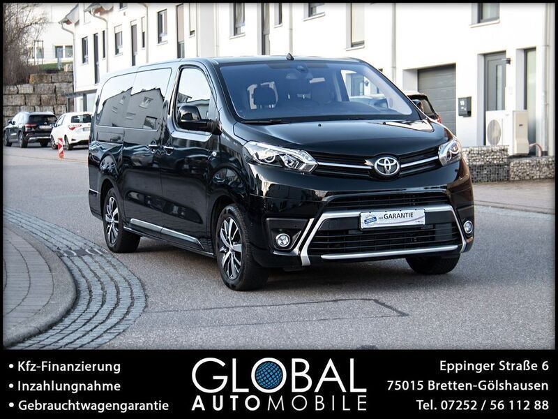 Gebraucht Toyota Proace Verso 177 PS (130 kW) 2023 Schwarz Kombi