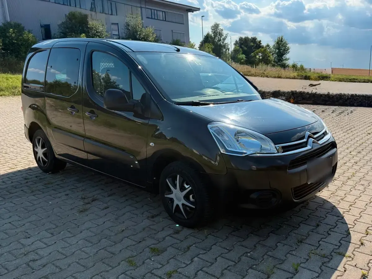 Gebraucht Citroën Berlingo 90 PS (66 kW) 2013 Schwarz Van / Kleinbus