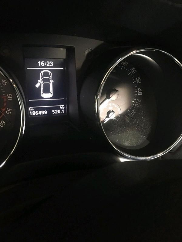 Gebraucht Skoda Yeti GreenLine 105 PS (77 kW) 2013 Schwarz SUV