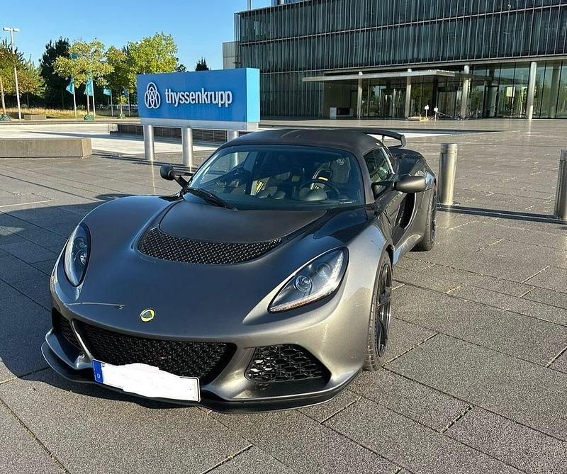 Grau Gebraucht 2018 Lotus Exige Coupé | 92.900 € - Bild 1/4