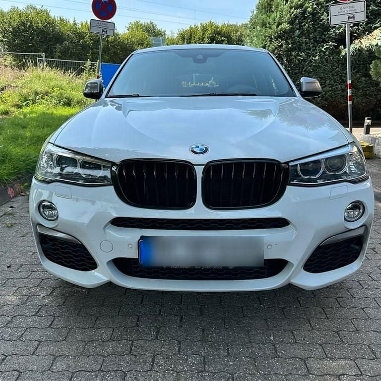 Weiß Gebraucht 2018 BMW X4 M Sport SUV | 32.300 € (Superpreis) - Bild 1/4