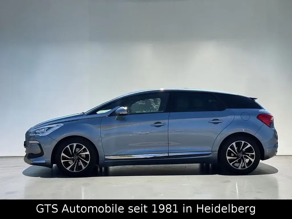 Gebraucht Citroën DS5 So Chic 111 PS (81 kW) 2012 Blau Kleinwagen