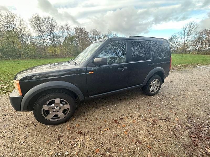 Schwarz Gebraucht 2005 Land Rover Discovery 3 S SUV | 5.600 € (Teuer) - Bild 1/4