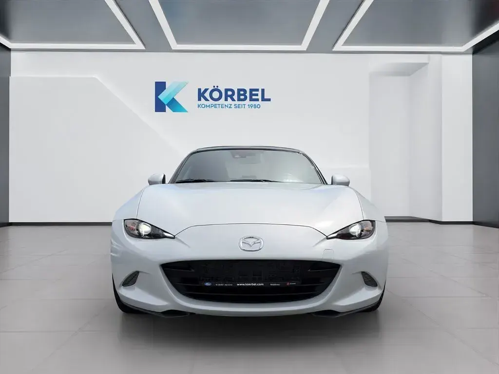 Gebraucht Mazda MX5 Inclusive 160 PS (117 kW) 2017 Weiß Cabrio