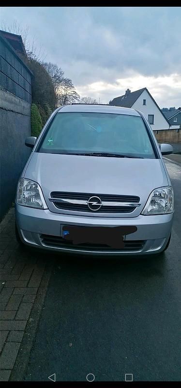 Silber Gebraucht 2005 Opel Meriva Van / Kleinbus | 1.900 € (Fairer Preis) - Bild 1/4