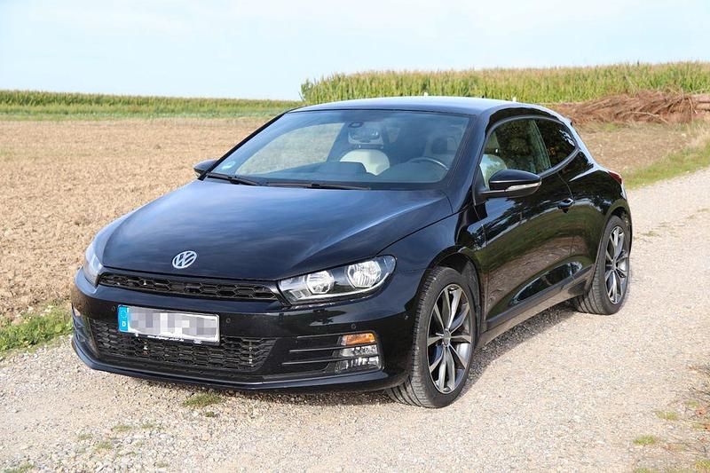 Schwarz Gebraucht 2015 VW Scirocco Sport Coupé | 13.250 € (Fairer Preis) - Bild 1/4