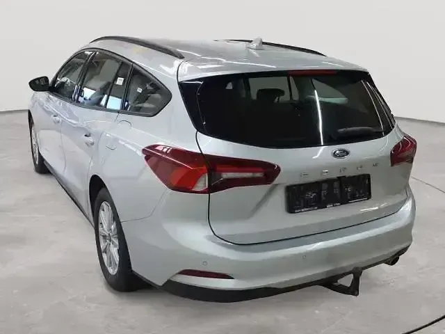 Gebraucht Ford Focus Cool & Connect 120 PS (88 kW) 2022 Moondust silber metallic Kombi