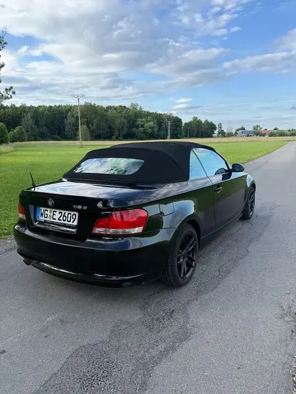 Gebraucht BMW 118 Cabriolet 143 PS (105 kW) 2009 Schwarz Cabrio