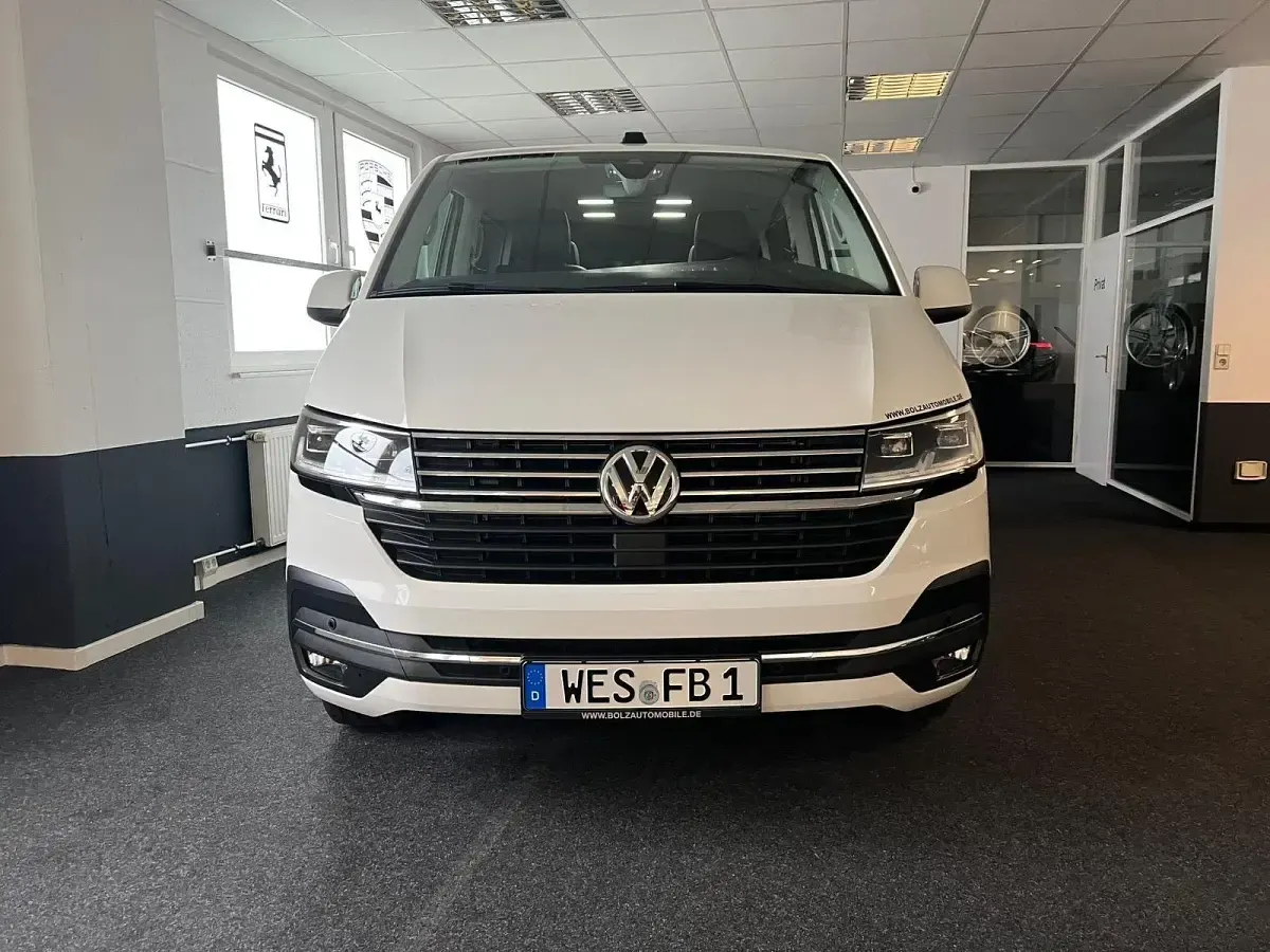 Gebraucht VW Multivan S 150 PS (110 kW) 2021 Candyweiss Van / Kleinbus
