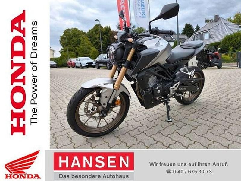 Silber Gebraucht 2023 Honda e Kleinwagen | 4.490 € (Superpreis) - Bild 1/4