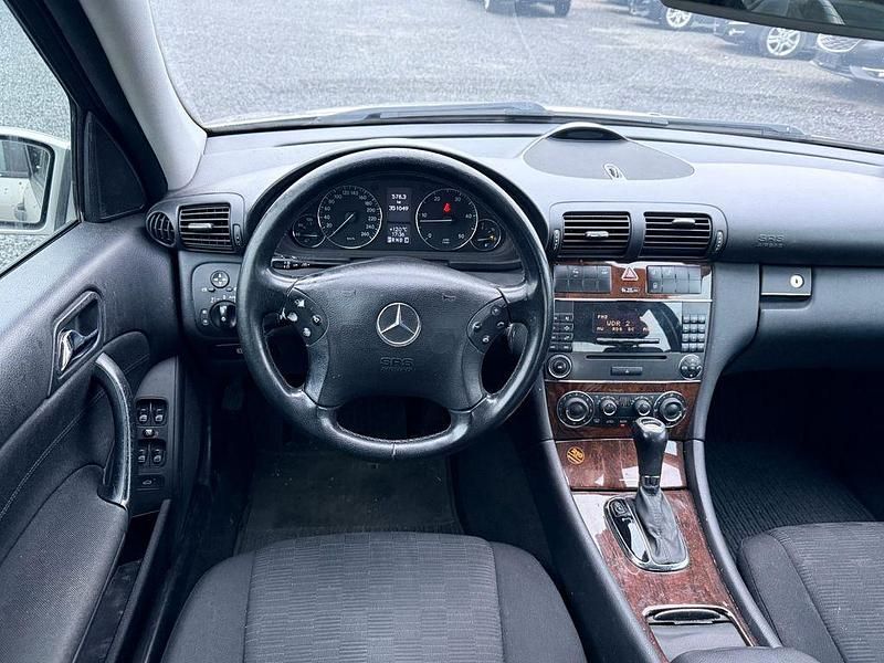 Gebraucht Mercedes C200 122 PS (89 kW) 2005 Silber Limousine