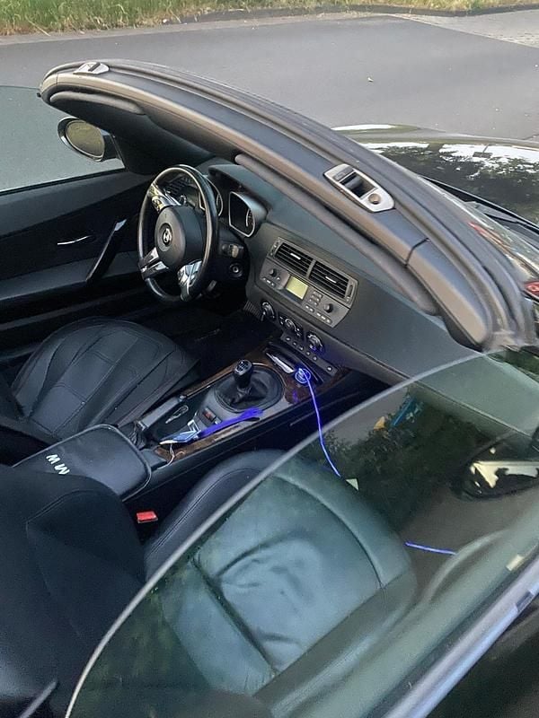 Gebraucht BMW Z4 177 PS (130 kW) 2007 Schwarz Cabrio