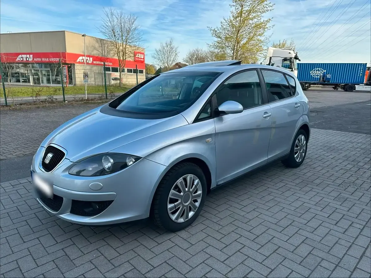 Gebraucht Seat Altea Reference 140 PS (102 kW) 2006 Silber Van / Kleinbus