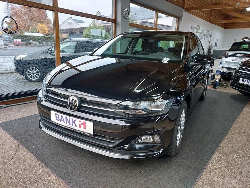 Schwarz Gebraucht 2021 VW Polo Highline Limousine | 16.900 € (Guter Preis) - Bild 1/4
