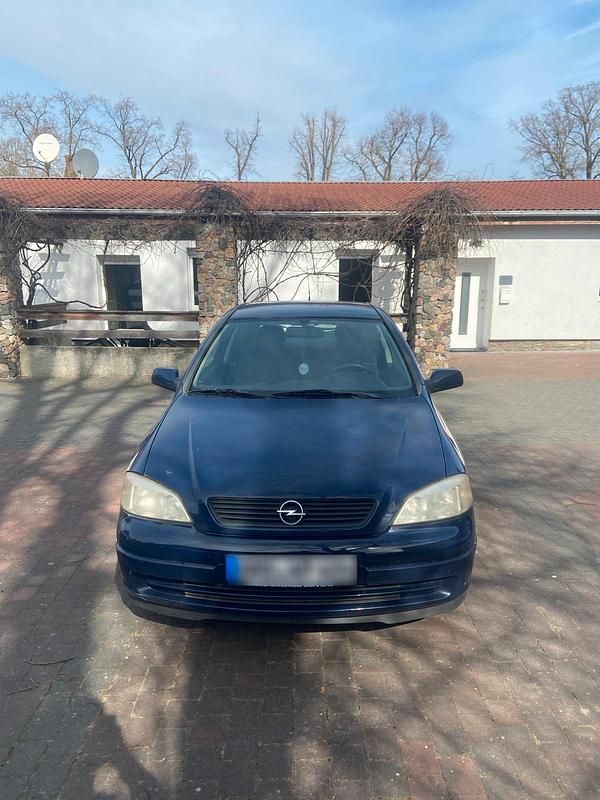 Gebraucht Opel Astra 65 PS (47 kW) 2000 Blau Coupé