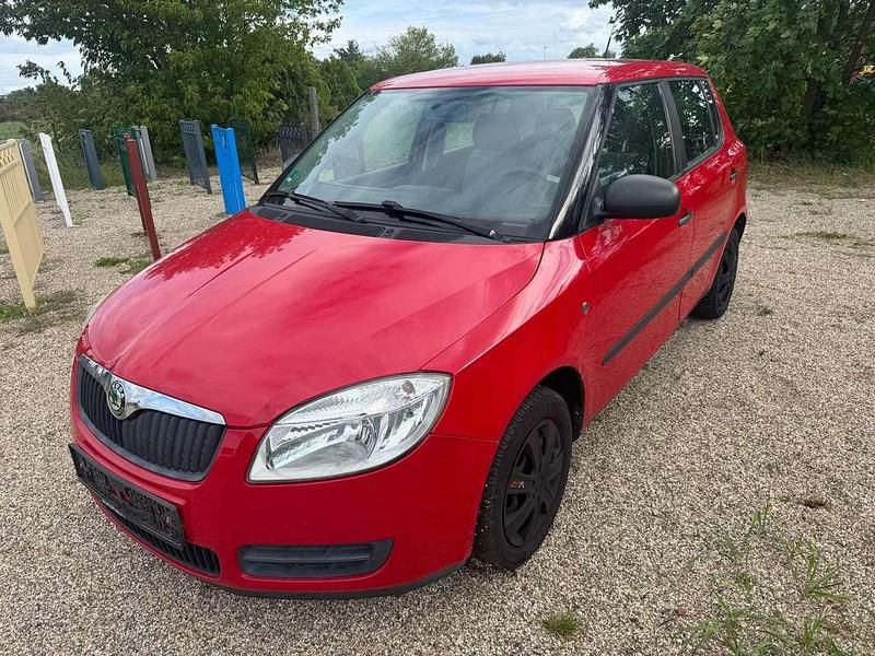 Rot Gebraucht 2010 Skoda Fabia Classic Kleinwagen | 999 € (Superpreis) - Bild 1/4