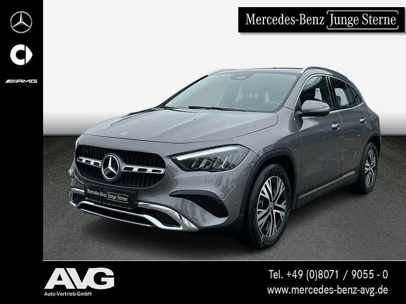Gebraucht Mercedes GLA220 Progressive 190 PS (139 kW) 2024 Grau SUV