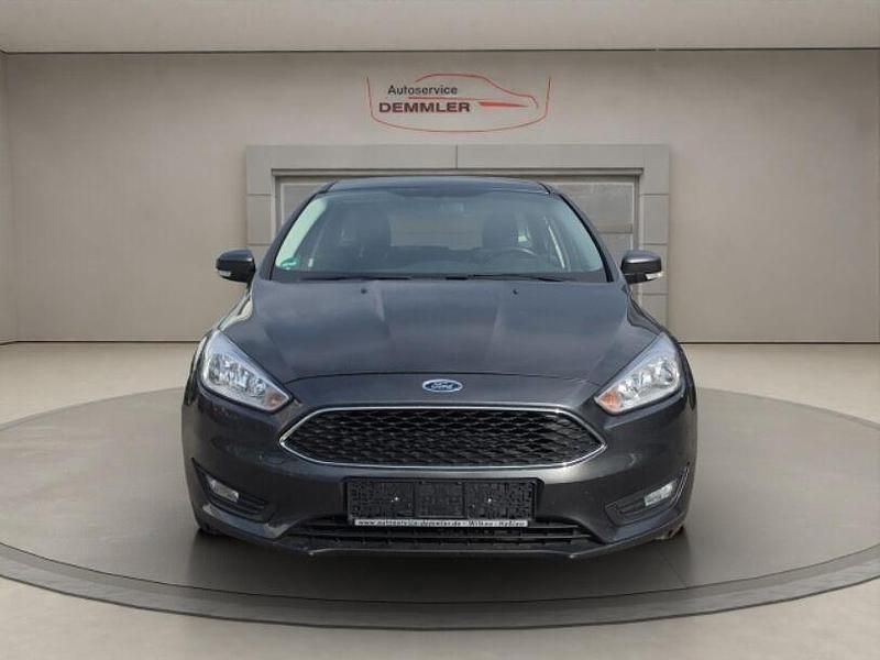 Gebraucht Ford Focus Business Edition 95 PS (69 kW) 2017 Magneticgrau Kombi