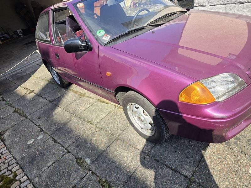Gebraucht Suzuki Swift GLS 53 PS (38 kW) 1997 Violet Limousine
