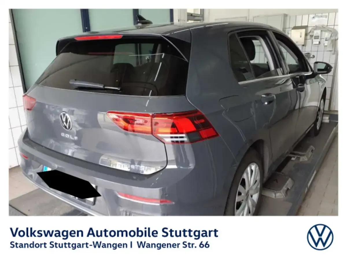 Usata VW Golf VIII Style 150 CV (110 kW) 2023 Grigio Berlina