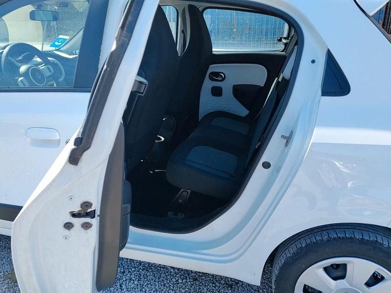 Gebraucht Renault Twingo 71 PS (52 kW) 2016 Weiß Kleinwagen