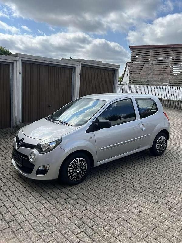Silber Gebraucht 2012 Renault Twingo Kleinwagen | 4.500 € (Etwas zu teuer) - Bild 1/4