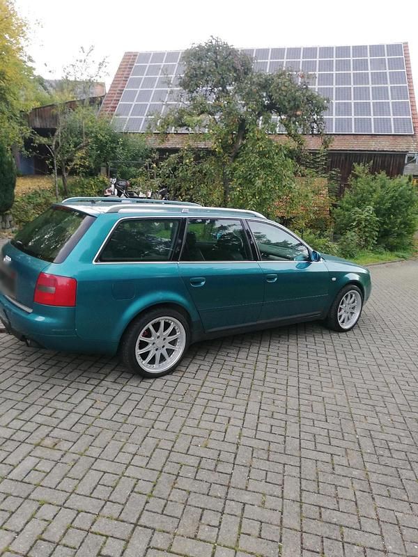Gebraucht Audi A6 193 PS (141 kW) 1997 Grün Kombi