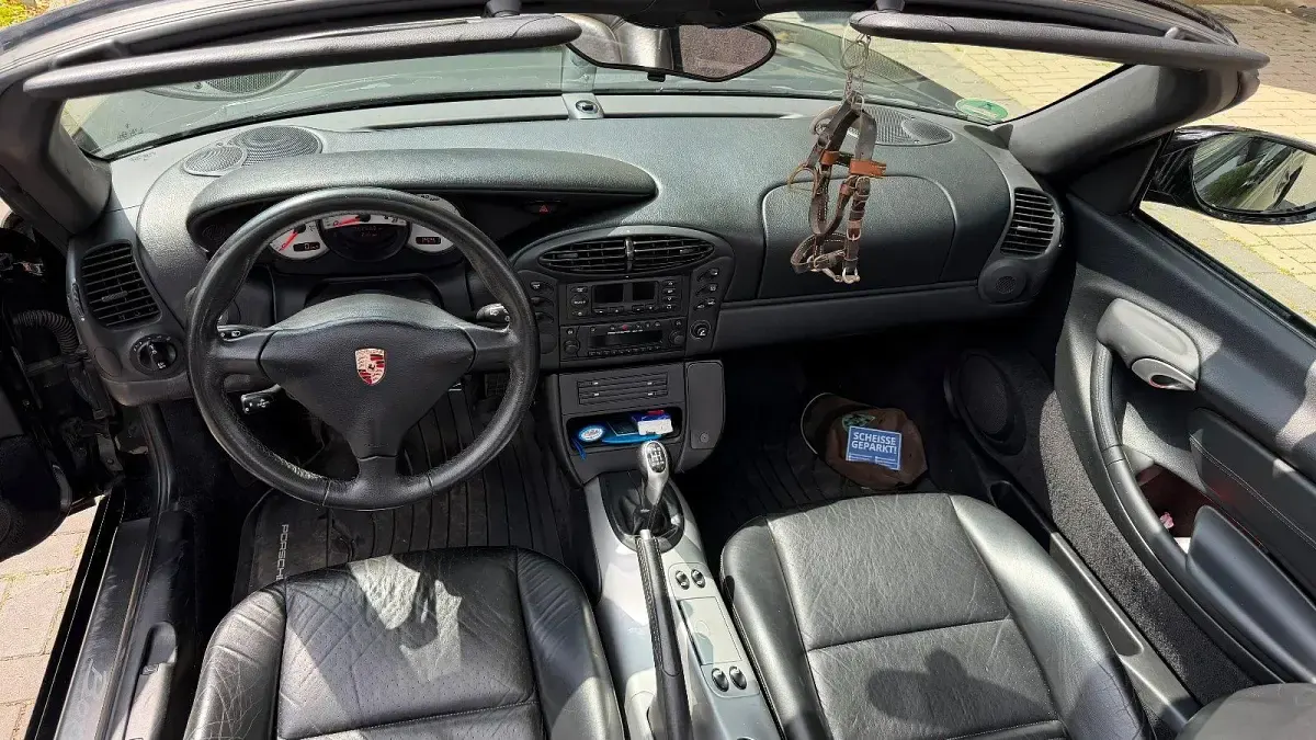 Gebraucht Porsche Boxster 228 PS (167 kW) 2002 Schwarz Cabrio