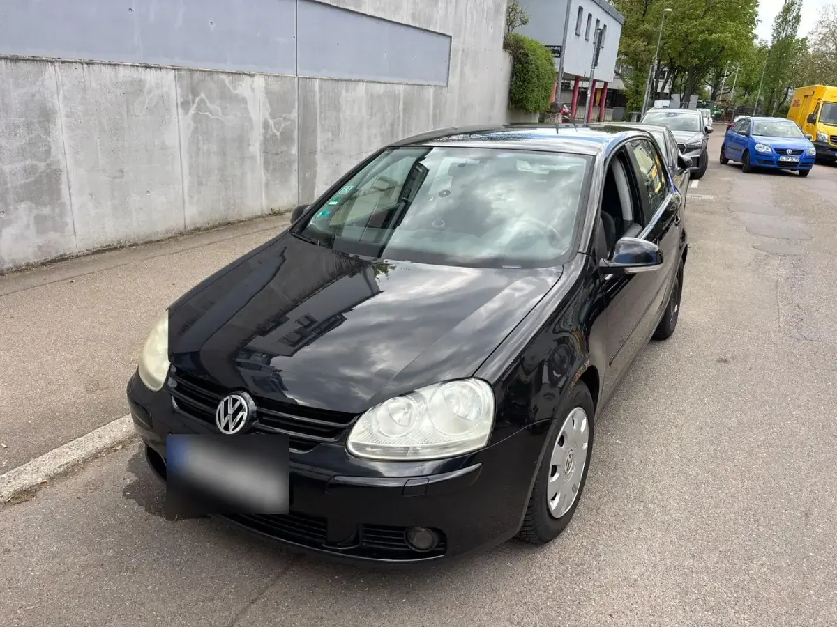 Brugt VW Golf V 102 HK (75 kW) 2007 Sort Sedan