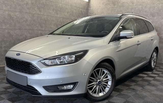 Silber Gebraucht 2018 Ford Focus Cool & Connect Kombi | 9.980 € (Guter Preis) - Bild 1/1