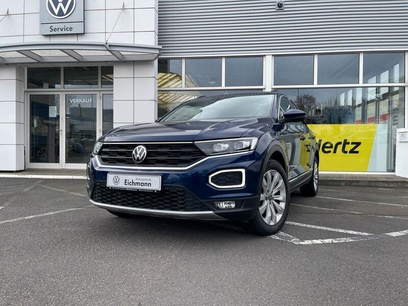 Blau Gebraucht 2020 VW T-Roc Sportline SUV | 22.900 € (Etwas zu teuer) - Bild 1/4