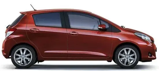 Gebraucht Toyota Yaris Cool 99 PS (72 kW) 2012 Super red 5 Kleinwagen