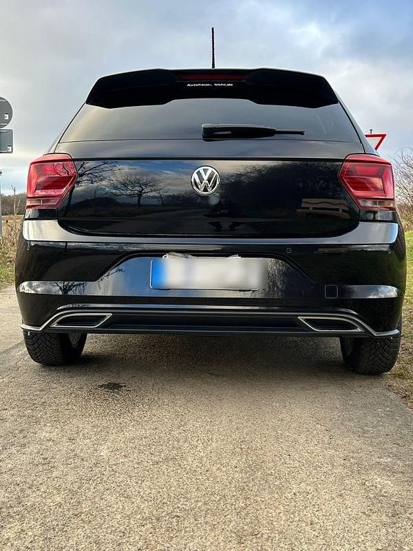 Gebraucht VW Polo Highline 116 PS (85 kW) 2020 Schwarz Kleinwagen