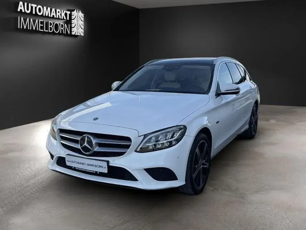 Gebraucht Mercedes E300 320 PS (235 kW) 2020 Polarweiss Kombi