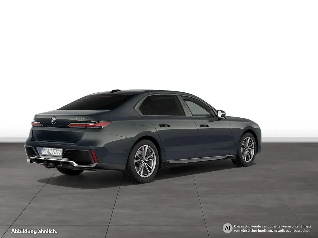 Gebraucht BMW 740 M Sport 299 PS (219 kW) 2025 Grau Limousine