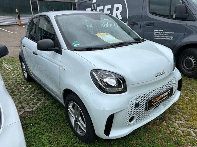 Gebraucht Smart ForFour Electric Drive 60 kW (82 PS) 2021 Karosserie in ice white (metal Limousine