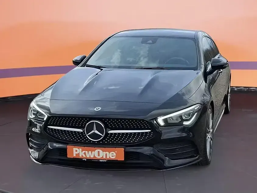 Gebraucht Mercedes CLA250 Shooting Brake AMG line 224 PS (164 kW) 2019 Kombi