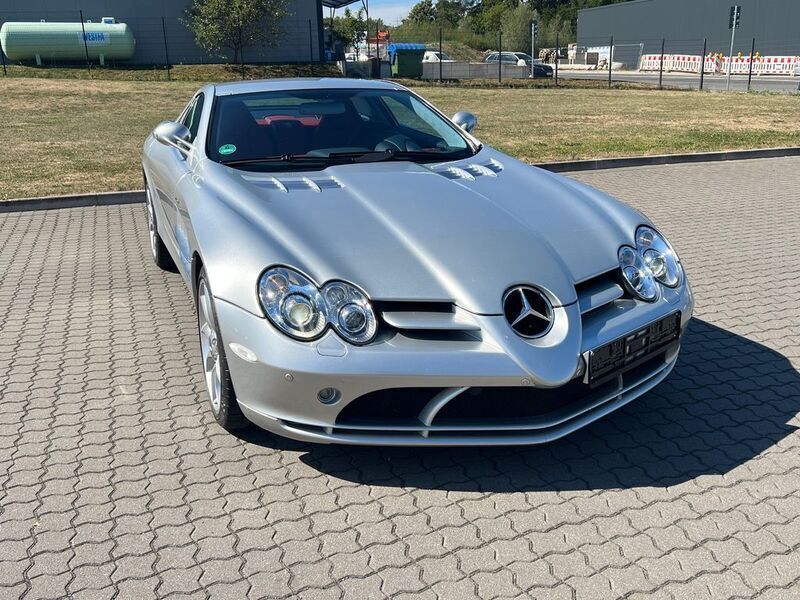 Silber Gebraucht 2006 Mercedes SLR McLaren Coupé | 279.000 € - Bild 1/4