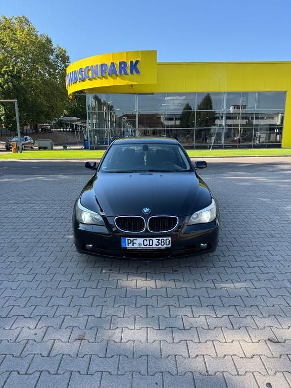 Gebraucht BMW 525 192 PS (141 kW) 2004 Schwarz Limousine